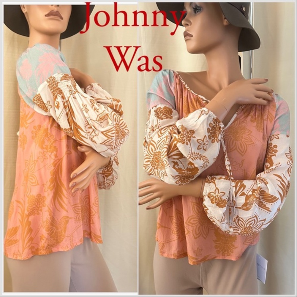 NEW with Tags Johnny Was $205 Waimea Mixed
Peasant Top $205 Size: S